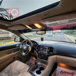 جیپ گراند شیرۆکی